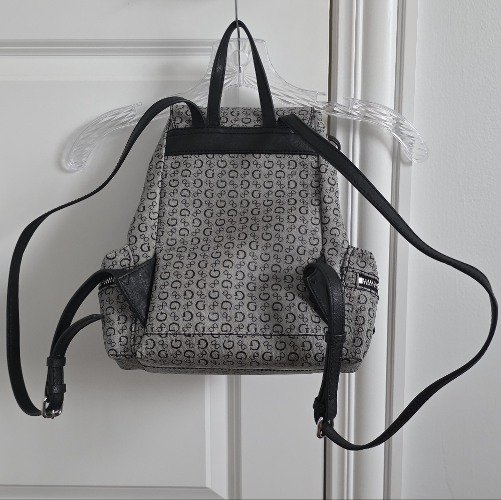 GUESS Gray Patterned Women's Backpack - image 2